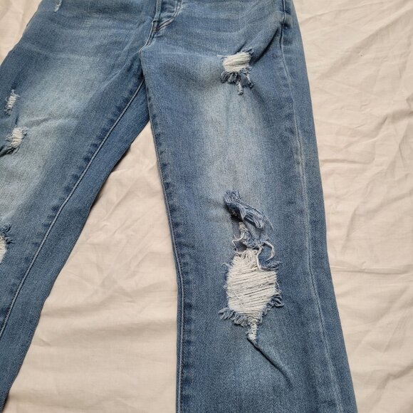 Button Fly Distressed Jeans Medium Wash Size 26 Stretchy Forever 21 - Picture 7 of 14